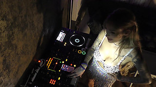 No panties big tits big ass DJane shows her pussy while playing music and dancing