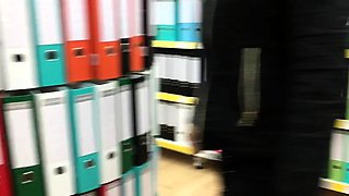 Reality european amateur sucks cock for cash outdoors