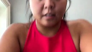 Big boobs milf masturbates with her dildo