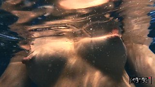 Lustful lesbians in the pool breathtaking porn movie