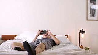 FAMILY HOOK UPS - Alexia Anders Approaches Her Stepbro In