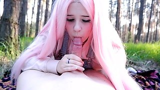 Cutie Took Me to the Forest and Gave Me a Hot Blowjob