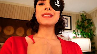 Brunette Solo Webcam Masturbation