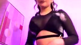 Big boob brunette masturbates on webcam