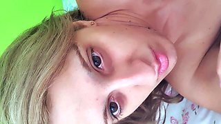 Cumshot amateur MILF suck and jerks dude in the bedroom