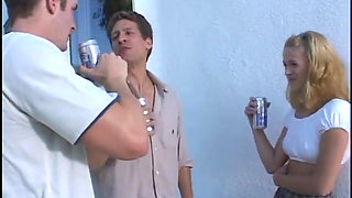 Sexy cock sucking babe takes dick in cunt and ass in FMM 3way then gets jizzed