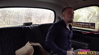 Female Taxi Cab Sex - Driver MILF Kayla Green And The Budapest Man - Kayla Green