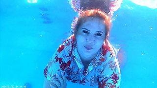 Long Breath Holding Underwater