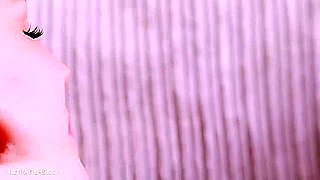 Seducing Hot Starlet