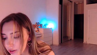 Very Hot Amateur French Teen couple tit fuck on Webcam