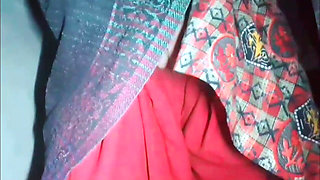 Hot Lavanya Is Trying to Satisfy Her Lust with Vegetables, but as Soon as I Get a Little Excited, I Take Out My Panties