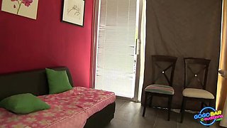 Pretty Thai Hottie Offers Tight Pussy For Cash - Amateur Casting Fuck