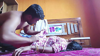 Girlfriend & boyfriend enjoyed boobs sucking and fingerings Young pussy - romantic sexi movie in hindi