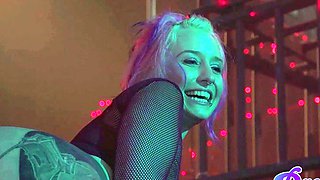 Amateur milf facial in public gang bang