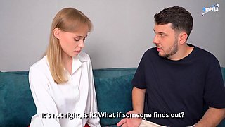 Slim schoolgirl MariMoore wants to learn gargle from her