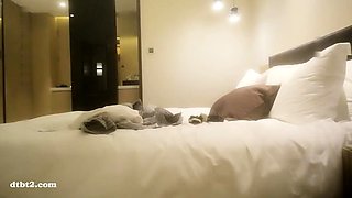 Amateur Asian College Teen Gives Blowjob