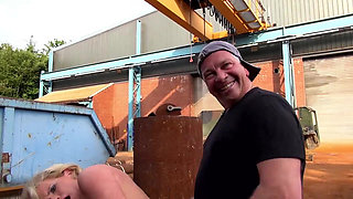 Hot outdoor fuck with blonde and hot sex in the car with huge cocks sex clips