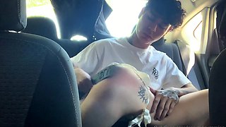 Hot amateur webcam teen masturbates for their fans