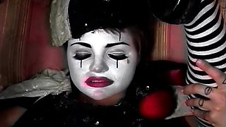 Real amateur teen in threesome fucking hard and sucking cock