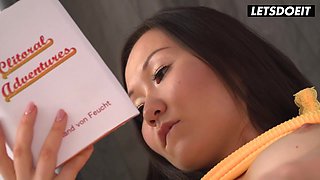 Big Ass Cheating Girlfriends Fucked At The Hostel Full