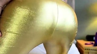 Busty Wild Cougar Eva Notty Shows Off Her Big Tight Ass