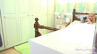 Seducing Auntie Jade POV