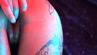 Marseline's first massage lesson completed in orgasm,