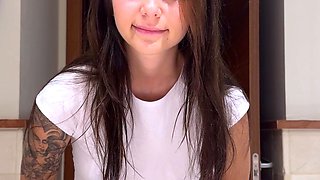 Hot amateur webcam teen masturbates for their fans