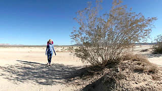 2D Possessive Robot Girlfriend