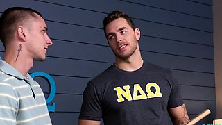Real frat students indulge in anal sesh