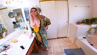 Hot wife fucks the contractor for a cheap remodel