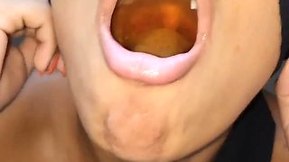 Making a pool of piss and cumming inside her mouth