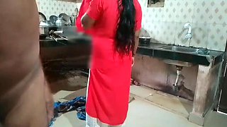 Indian Mallu Housewife Blowjob in Kitchen - Homemade Couple Sex