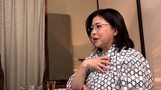 With My Admired Female Boss Shiho Terashima