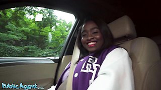 Hardcore smut with looking-good Blair Saenz from Public Agent