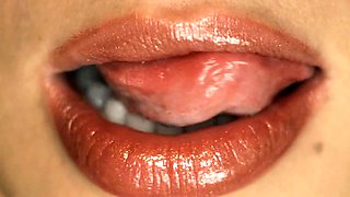 My dads hot girlfriend spreads her legs for me