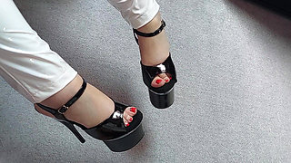 Mature Slut Drenches Pants in Hot Piss Flood