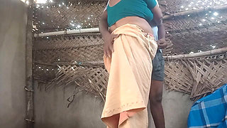 Tamil Wife with Hasband Outoor Sex