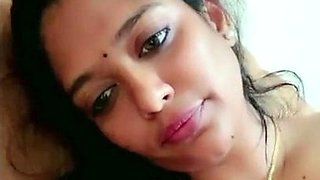 Beautiful Indian Boobs Show On Call