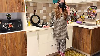 Big ass milf has one last fuck with him before marrying another dude