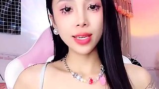 Amateur Webcam Big Boobs Blonde Teen Spit Games Porn