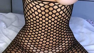 Amateur Webcam Chick Masturbates On Webcam More at