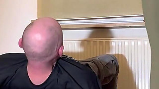 Facesitting in Green