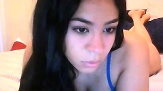 Ebony Amateur Shows Off Her Perfect Body on Webcam