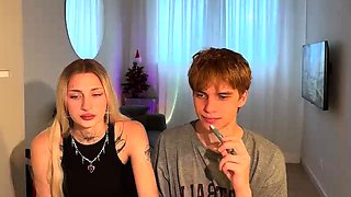Jazy Berlin amateur busty blonde teen having fun in the bath