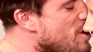 Sienna Day enjoys training in a different way today with her fitness trainer