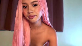Beauty small tit amateur teen masturbating her shaved pussy