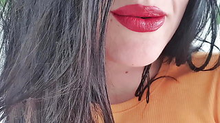 Creamy facesitting POV, get closer and stick your tongue