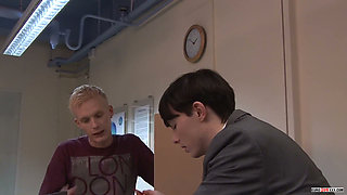 Charlie Snake & Lex Blond Fuck Raw