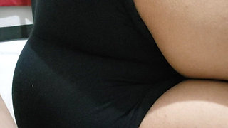 Delicious Mexican Latina Ass Doing a Delicious Oral